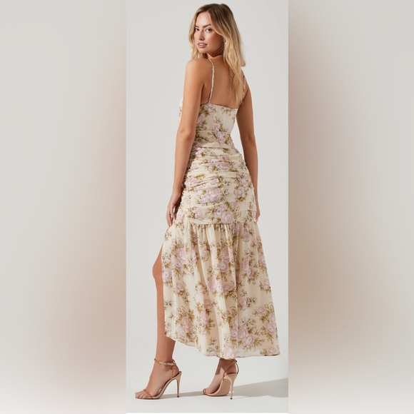 Astr The Label Kiana Dress floral dress size M - Picture 1 of 3
